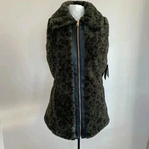 Marc New York Faux Fur Vest​​
